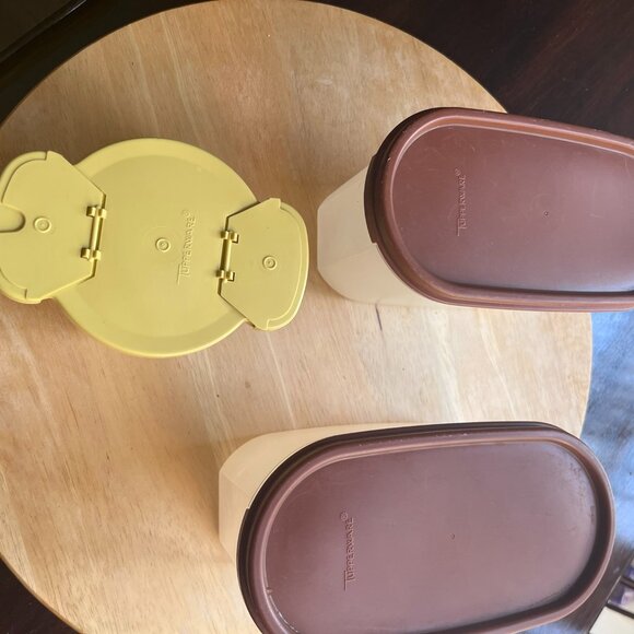 (VKC) Vintage Tupperware Modules & Tupperware Harvest Gold Sugar Container - Picture 3 of 11